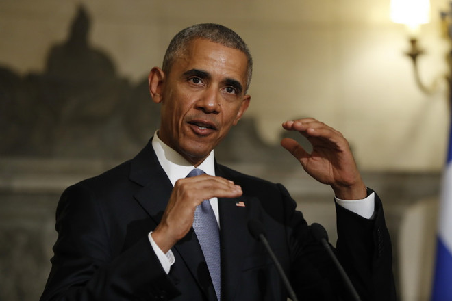 Tổng thống Mỹ Barack Obama tại cuộc họp báo ở Athens, Hy Lạp ngày 15/11. (Nguồn: AP/TTXVN) Ông Obama muốn "điều chỉnh đúng quỹ đạo" tiến trình toàn cầu hóa ảnh 1