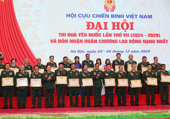 TTXVN_0412 Tong bi thu Hoi cuu chien binh 16.jpg