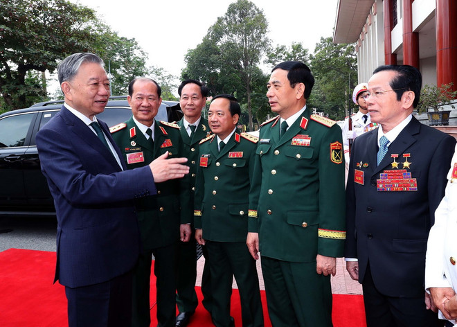 TTXVN_0412 Dai tuong Phan Van Giang 2.jpg