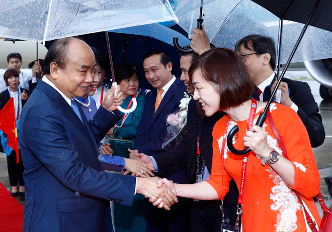 Hình ảnh Thủ tướng Nguyễn Xuân Phúc đến sân bay Nhật Bản ảnh 4