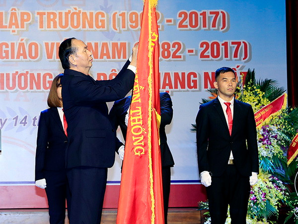 Đại học Y Hà Nội tổ chức lễ kỷ niệm 115 thành lập trường ảnh 1