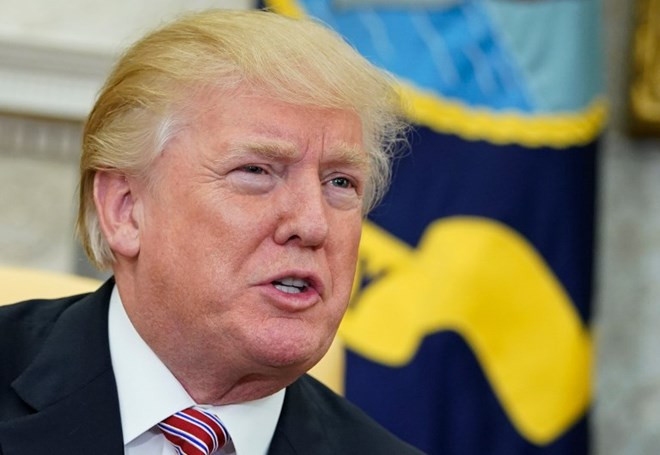 Ông Trump duy trì lệnh hạn chế tàu thuyền di chuyển tới Cuba ảnh 1