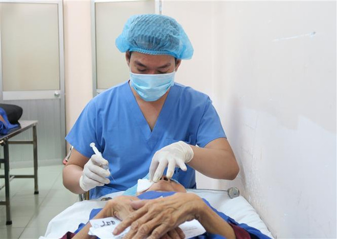 TP Hồ Chí Minh: Mang lại ánh sáng cho 600.000 bệnh nhân nghèo ảnh 1