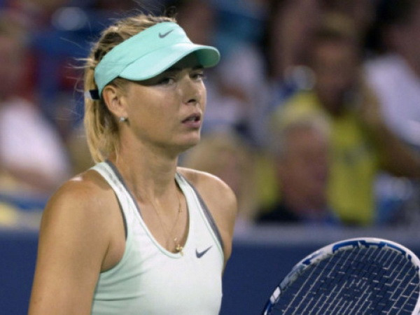 Hạ Radwanska, Sharapova vẫn ngậm ngùi chia tay WTA Finals ảnh 1