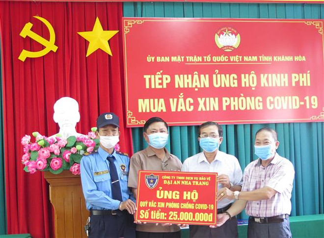 Cà Mau, Khánh Hòa góp sức cùng cả nước phòng, chống dịch COVID-19 ảnh 1