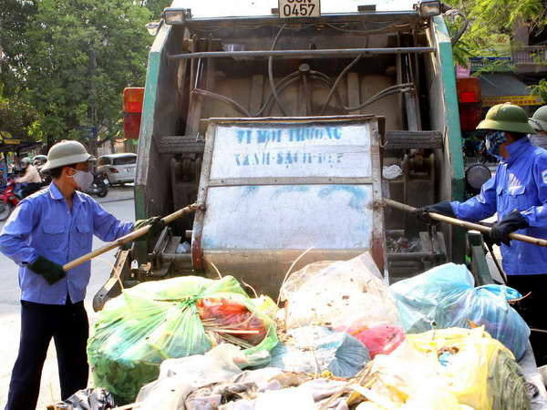 Hà Nội khắc phục tồn tại, bất cập trong lĩnh vực môi trường ảnh 1