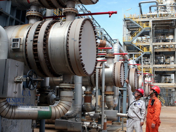 Châu Á sẽ dư thừa công suất lọc dầu trong 5 năm tới ảnh 1