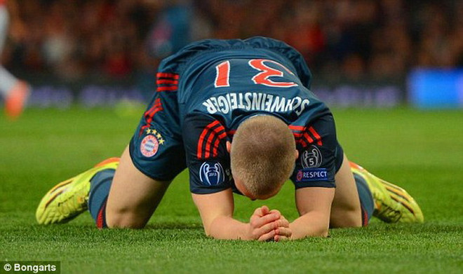 Schweinsteiger giúp Bayern giành ưu thế trước M.U ảnh 4