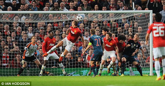 Schweinsteiger giúp Bayern giành ưu thế trước M.U ảnh 3