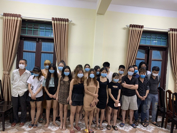 Vĩnh Phúc: Nhiều quán karaoke vẫn lén lút hoạt động trong mùa dịch ảnh 1