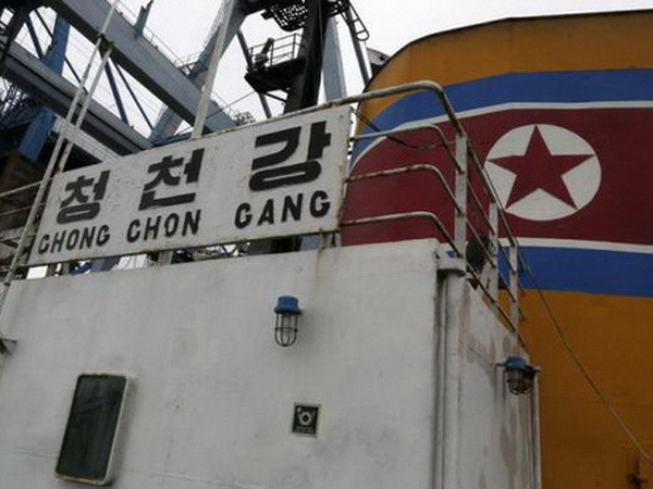 LHQ trừng phạt công ty quản lý tàu chở vũ khí bị bắt ở Panama ảnh 1