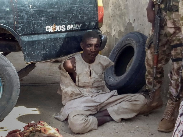 Nigeria đập tan một kế hoạch khủng bố, giải cứu hơn 200 con tin ảnh 1