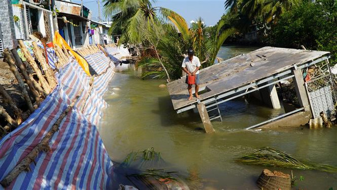 Đồng Tháp: Kiến nghị xử lý khẩn cấp sạt lở ven kênh Đốc Phủ Hiền ảnh 1