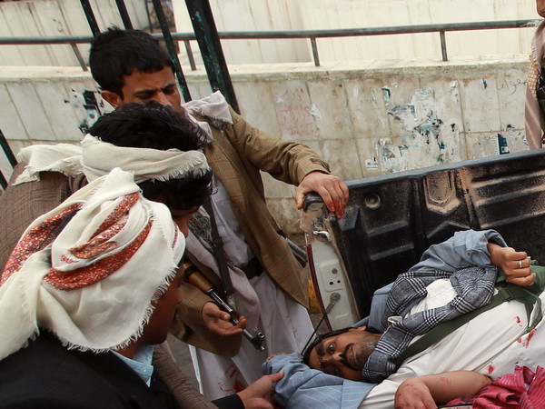 Yemen: Phiến quân Shi'ite đụng độ al-Qaeda, 20 người chết ảnh 1