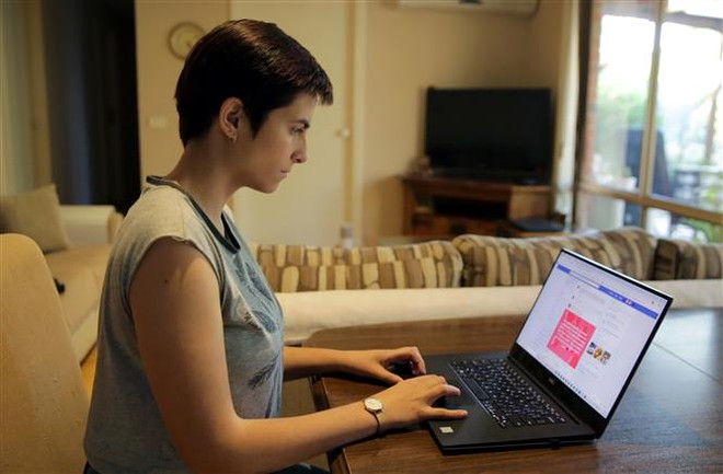 Australia bắt buộc Google và Facebook phải trả tiền cho tin tức ảnh 1