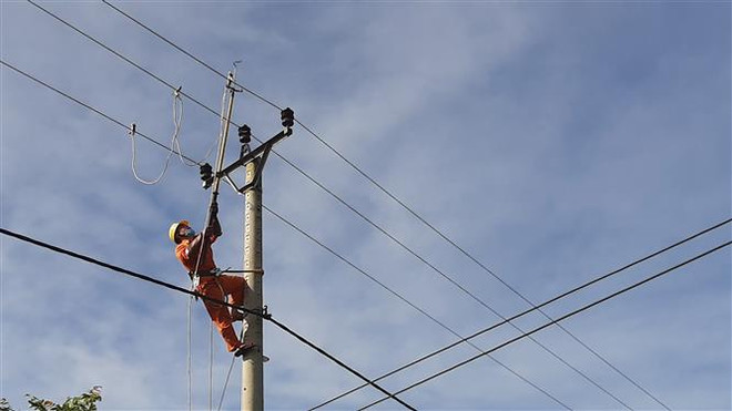 Lưới truyền tải điện phía Bắc đã sẵn sàng ứng phó trước bão số 8 ảnh 2