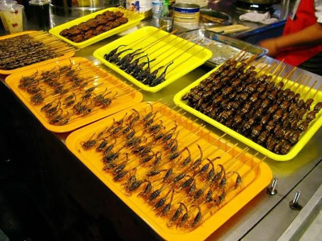 Khu chợ đêm nổi tiếng Đông Hoa Môn ở Bắc Kinh sắp bị đóng cửa ảnh 3