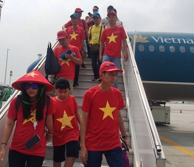 Tour đi Indonesia cổ vũ Olympic Việt Nam tranh HCĐ sẵn sàng cất cánh ảnh 2