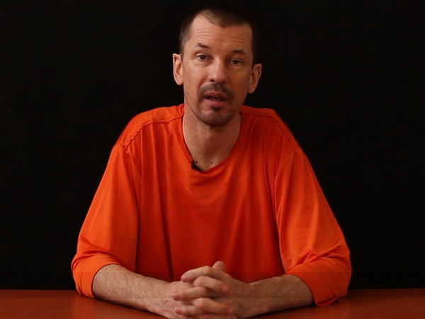 IS công bố đoạn băng bắt giữ con tin người Anh ở Kobane ảnh 1