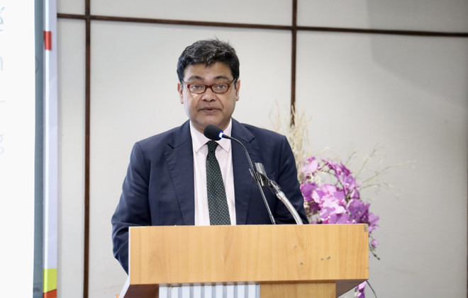 Ông Md. Ashraf Ahmed, Chủ tịch Phòng Thương mại và Công nghiệp Dhaka (Bangladesh) phát biểu tại hội nghị. (Ảnh: Xuân Anh/TTXVN) TTXVN_0708Bangladesh.jpg