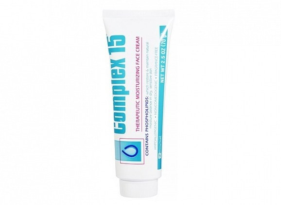 Khám phá mỹ phẩm "ruột" của chuyên gia trang điểm thế giới ảnh 4