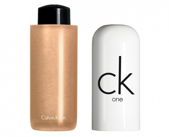 Khám phá mỹ phẩm "ruột" của chuyên gia trang điểm thế giới ảnh 10