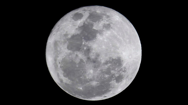 Video Mặt Trăng bị một thiên thạch khổng lồ va phải ảnh 1