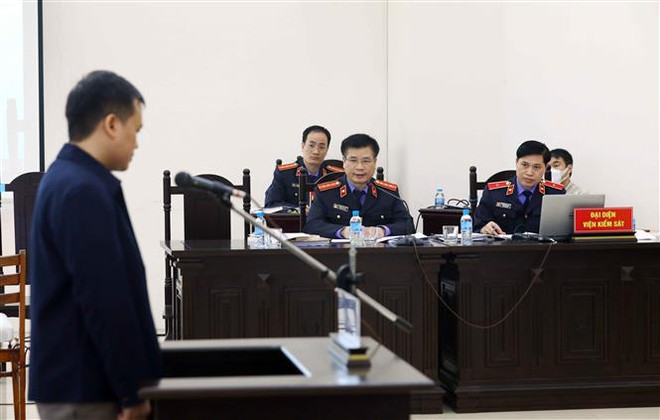 Vụ Phan Văn Anh Vũ đưa hối lộ 5 tỷ đồng: Đề nghị các mức án ảnh 1