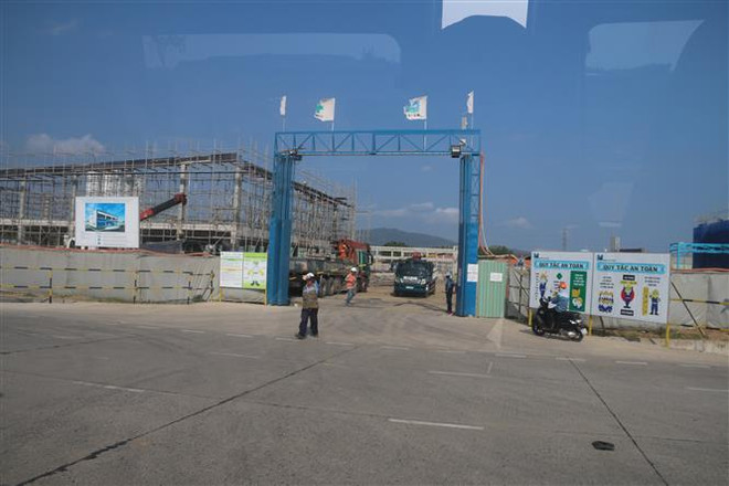 Cấp bách khơi thông những tắc nghẽn trong nền kinh tế ảnh 1