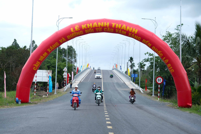 Khánh thành cầu Vàm Xáng dài 3,3km, bắc qua sông Cần Thơ ảnh 1
