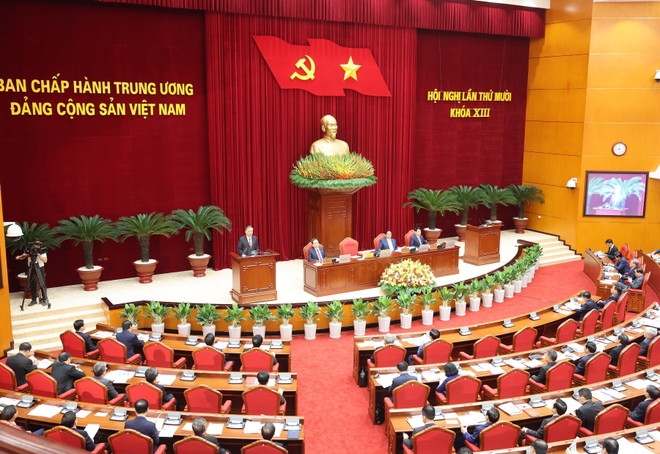 Phiên khai mạc Hội nghị lần thứ 10 Ban Chấp hành Trung ương Đảng Cộng sản Việt Nam khóa XIII. (Ảnh: Dương Giang/TTXVN) TTXVN_1809 Tong Bi thu Ban Chap hanh Trung uong 13.jpg