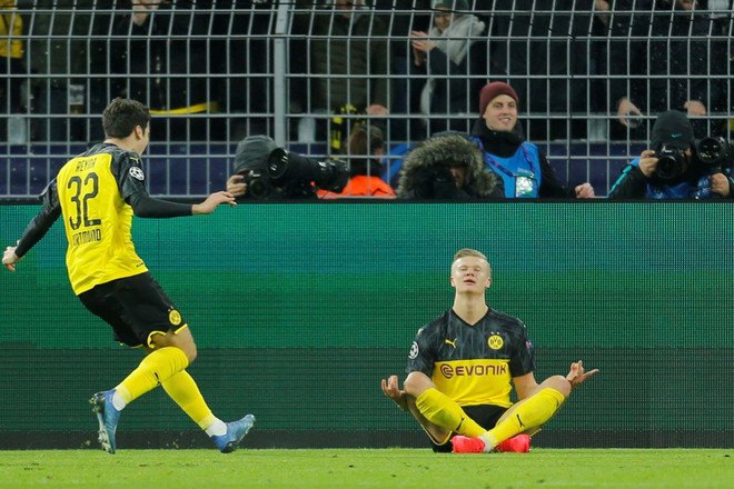 Erling Haaland thiết lập hàng loạt kỷ lục sau khi đánh bại PSG ảnh 1