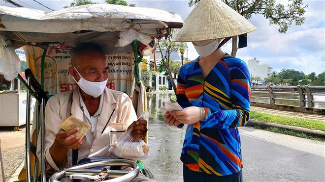 Cần Thơ mở lại hoạt động xổ số, tiêm phòng cho chức sắc tôn giáo ảnh 1