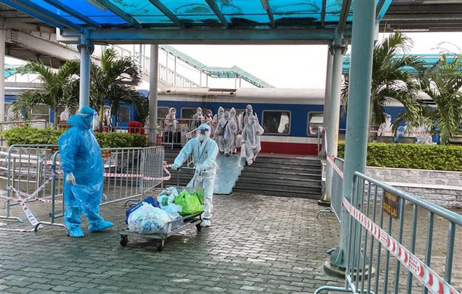 Ninh Bình đưa ra quy định cách ly đối với người từ vùng dịch và F1 ảnh 1