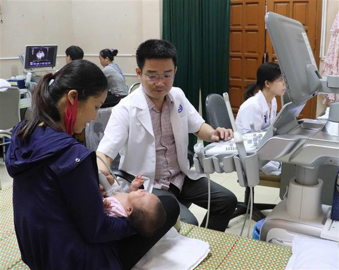 Tiết kiệm chi tiêu khác để nâng cao chất lượng khám chữa bệnh ảnh 2