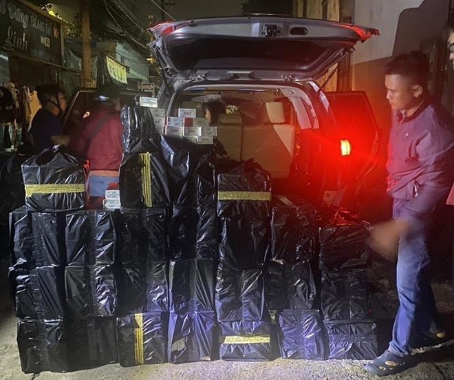 Bình Dương: Thu giữ 6.500 bao thuốc lá không rõ nguồn gốc​ ảnh 1