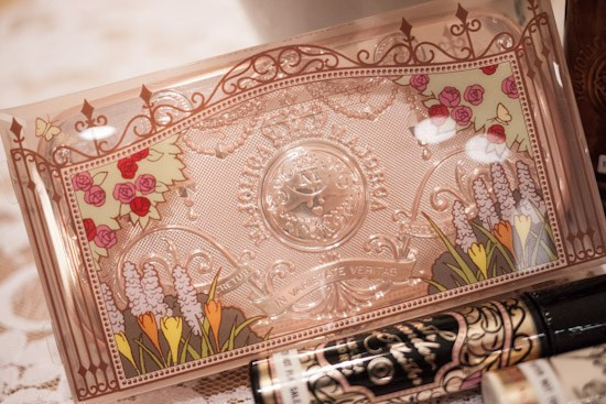 Những thương hiệu mỹ phẩm làm nức lòng phái đẹp Nhật Bản ảnh 4