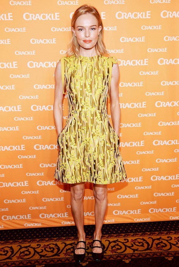 Mẫu giày bệt khiến các biểu tượng phong cách thời trang chao đảo ảnh 4