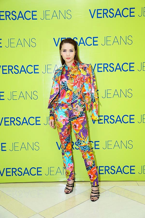 Tóc Tiên thiêu đốt mọi ánh nhìn tại bữa tiệc Versace Jeans ảnh 7
