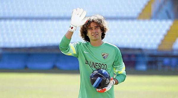 “Người nhện” Ochoa mắc lỗi tệ hại, người hùng World Cup hết thiêng ảnh 1
