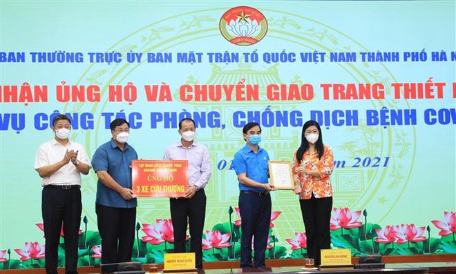 Đồng hành cùng thành phố Hà Nội sớm đẩy lùi dịch COVID-19 ảnh 1