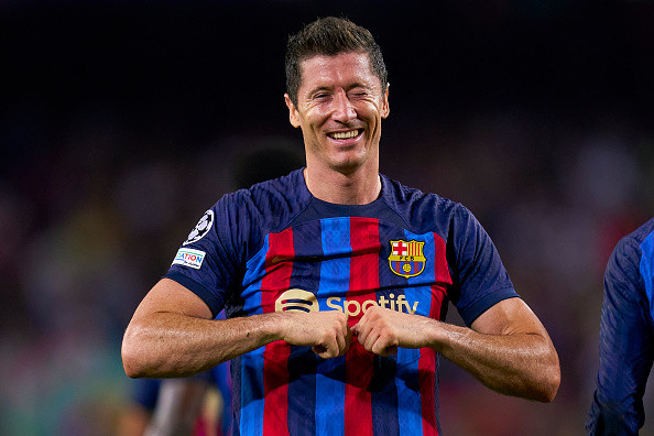 Champions League: Liverpool thảm bại, Lewandowski lập hat-trick ảnh 2