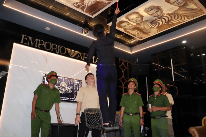 TP.HCM: Tháo gỡ vướng mắc để dịch vụ karaoke hoạt động an toàn ảnh 1