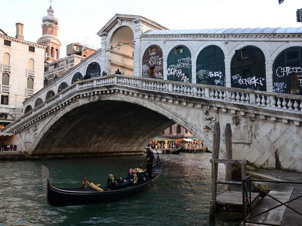 Italy: An ninh tăng cường sau báo động khủng bố giả ở Venice ảnh 1