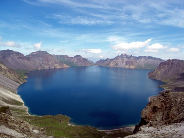 Triều Tiên lần đầu cho du khách nước ngoài cắm trại ở núi Baekdu ảnh 1