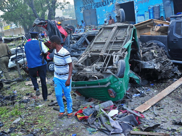 Hai vụ đánh bom liên tiếp tại Somalia gây thương vong lớn ảnh 1