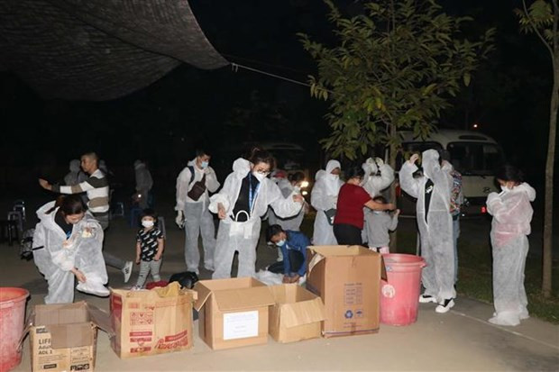 Đưa hơn 340 công dân Việt Nam từ Australia và New Zealand về nước ảnh 1