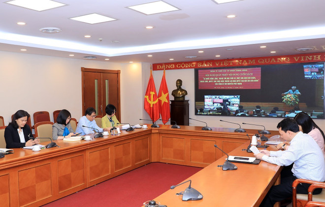 ttxvn_sach TBT (1).jpg