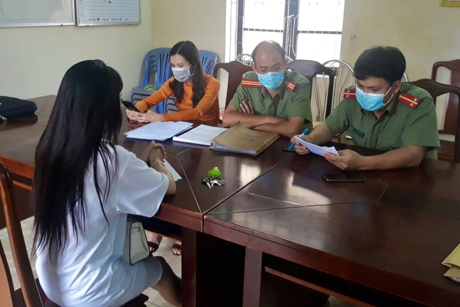 Thừa Thiên-Huế xử phạt chủ tài khoản bán thẻ chống COVID-19 ảnh 1