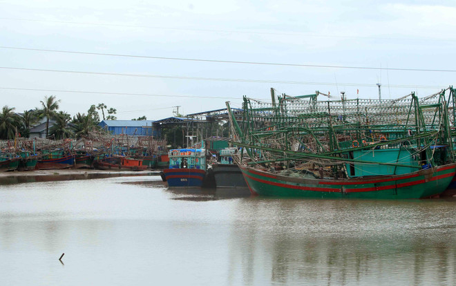 Ứng phó bão: Quảng Ninh tạm ngừng cấp phép phương tiện thủy ra khơi ảnh 1